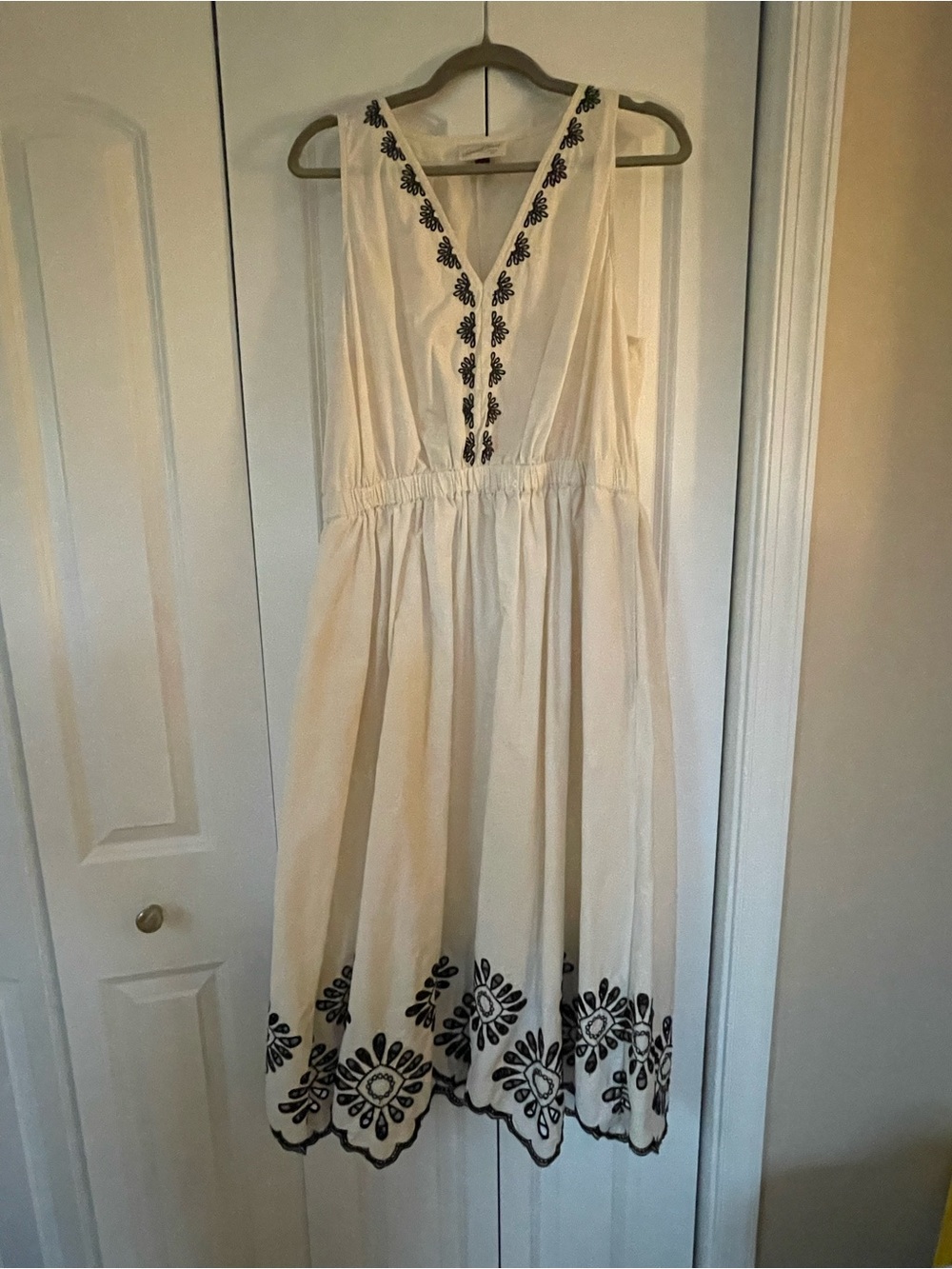 Universal Thread Cream Midi Dress with Black Embroidered Accents